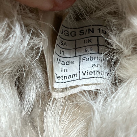 Ugg Brown Suede Valentina Winter Boots - Picture 10 of 11